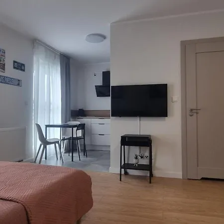 Przytulne Gniazdko W Centrum Wroclawia Вроцлав