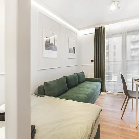 Przytulne Gniazdko W Centrum Wroclawia Apartmán *