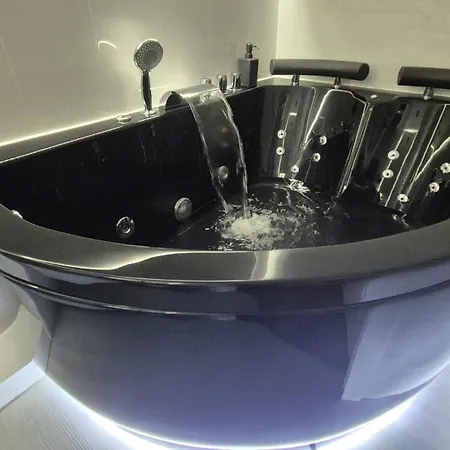 Przytulne Gniazdko W Centrum Wroclawia 公寓