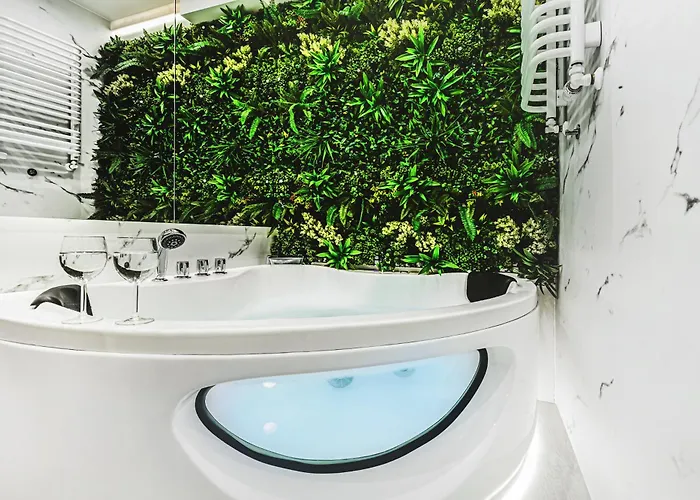 Przytulne Gniazdko W Centrum Wroclawia Апартаменты *